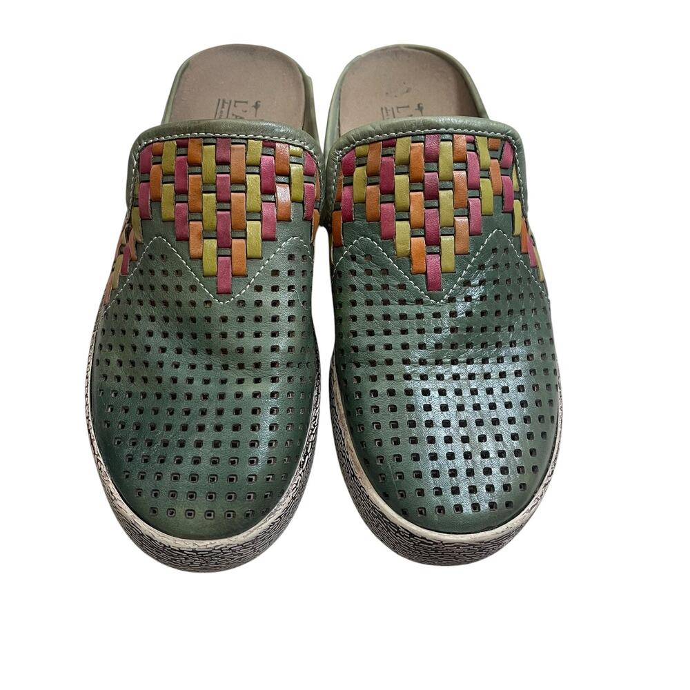 L'Artiste bySpring Step Size 36 Woven Leather Olive Green Mules Comfort Slip on